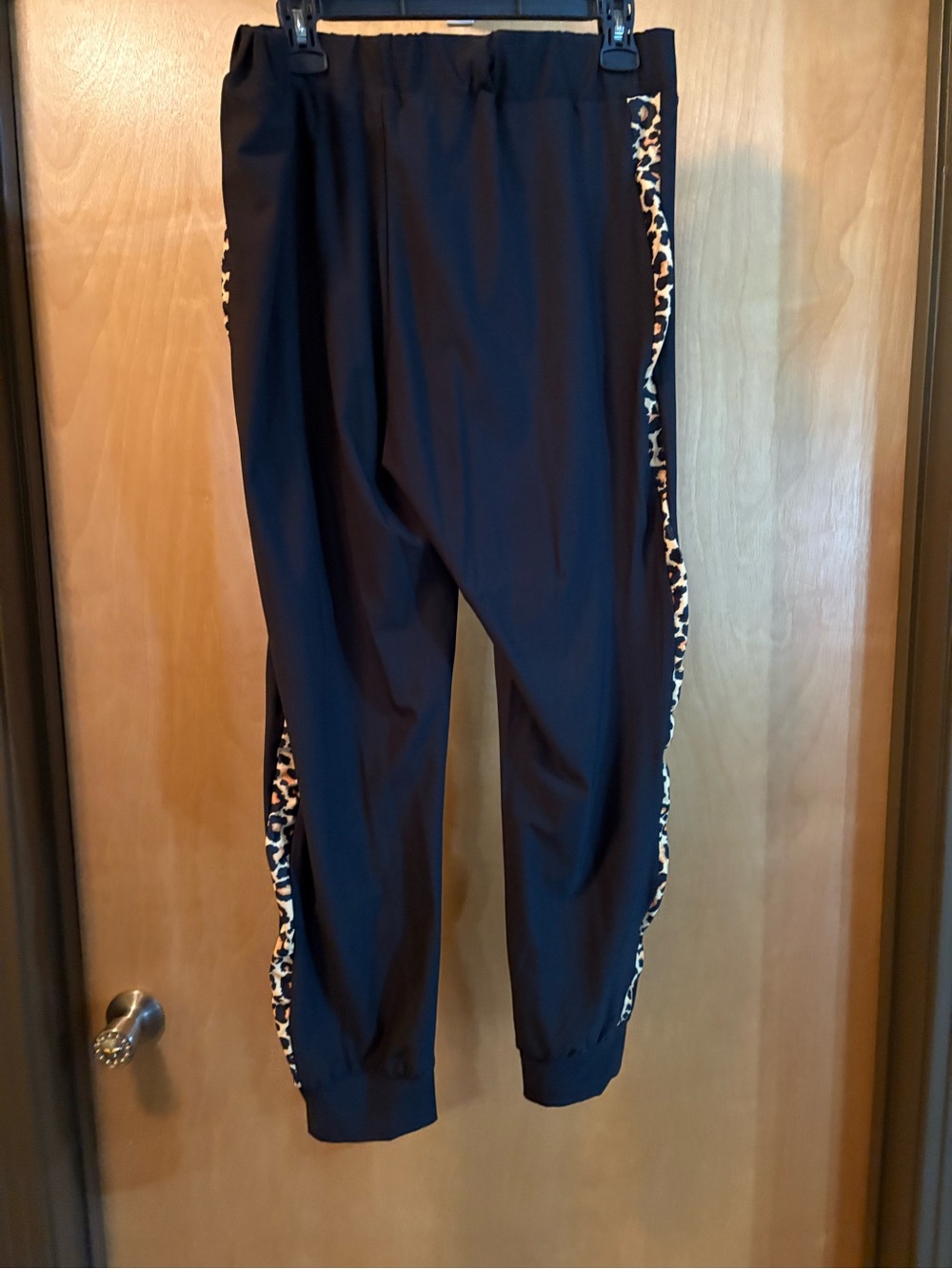 Lily Black Jogger Set with Leopard Print Accent; Size XL - Picture 7 of 8
